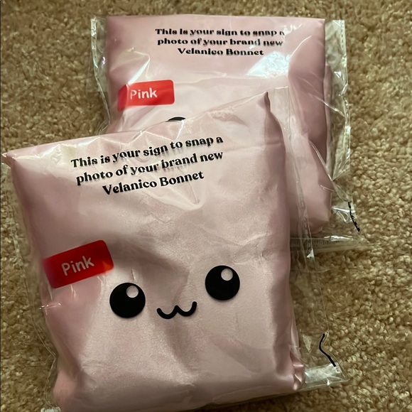 Velanico Pink Bonnet - Picture 1 of 1